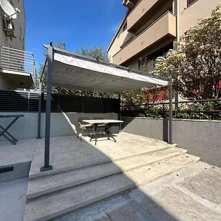 Benelux Apartamento