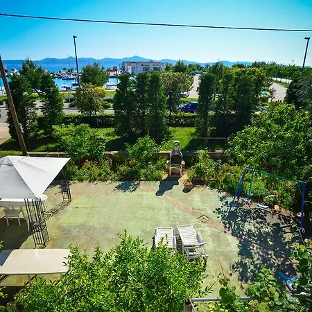 Apartment Benelux Zadar