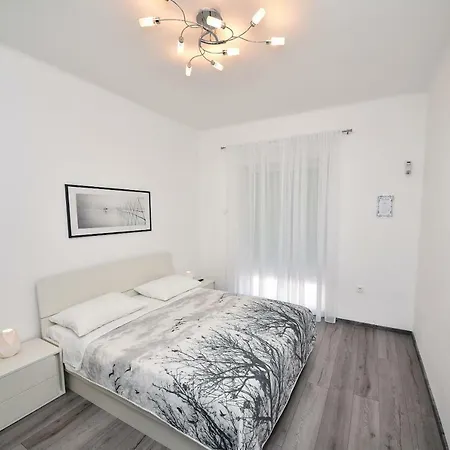 Apartment Benelux *