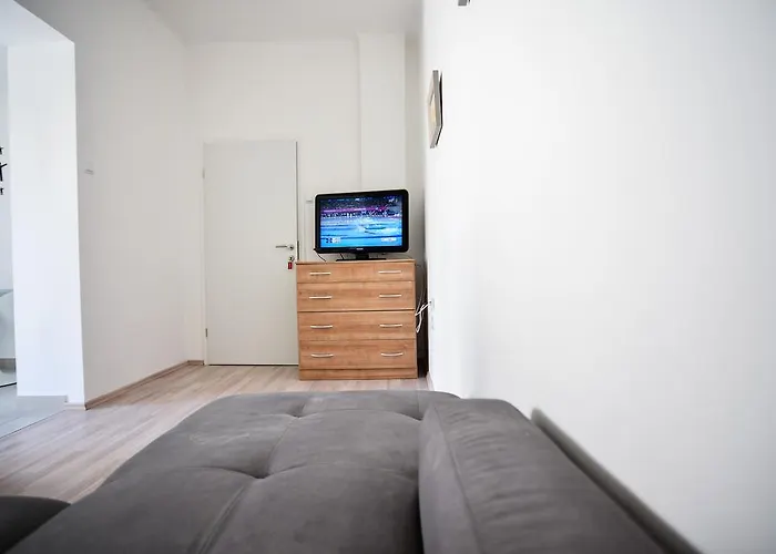 Apartament Benelux *